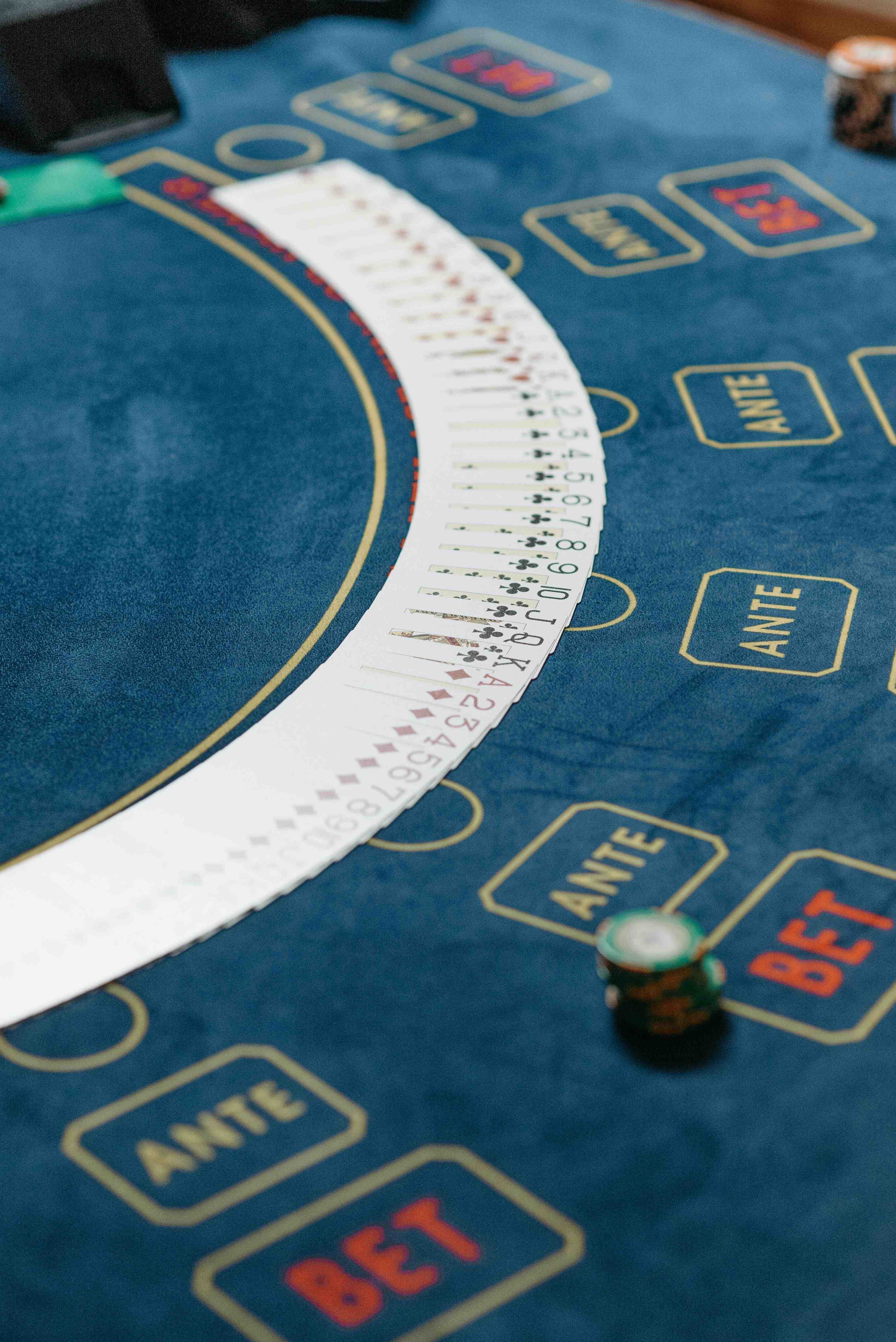Sports and casino style browsing scene on ceo bdt for adult users